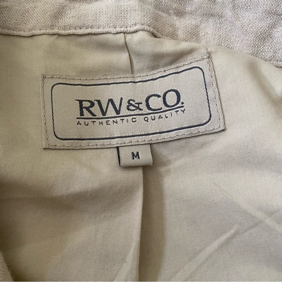 RW&CO everyday jacket. In a light grey/ white colour - Picture 5 of 6